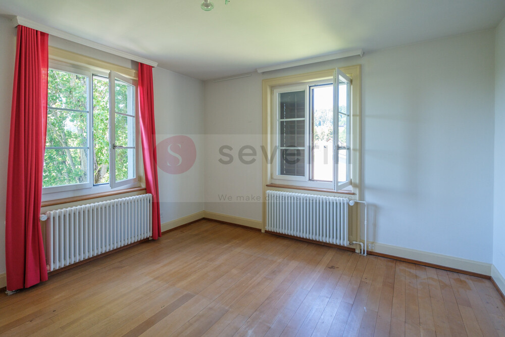 8 ½ rooms villa
