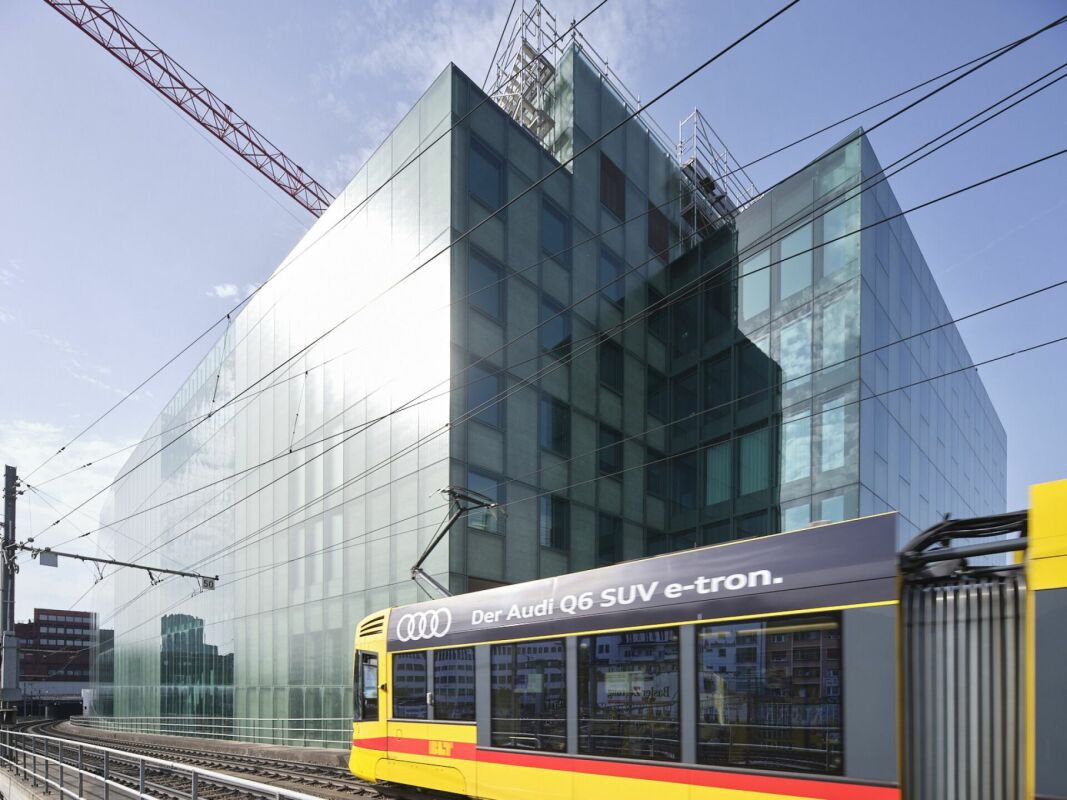 6700m² office, photo 10 of 10