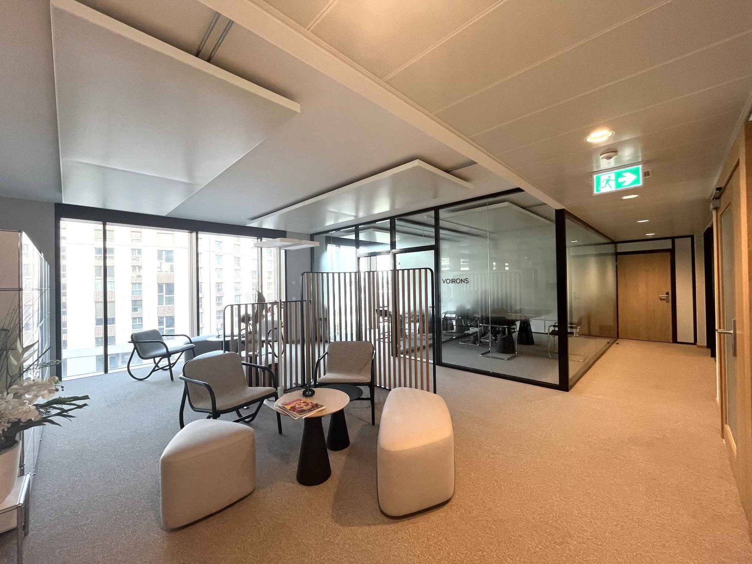 620m² office, photo 1 of 10