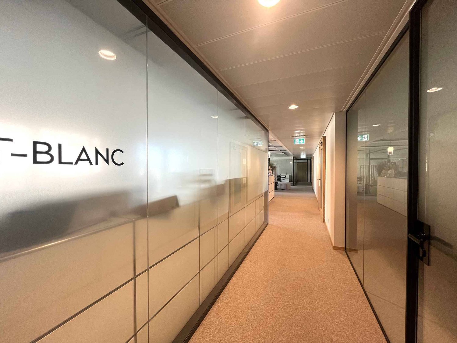 620m² office, photo 5 of 10