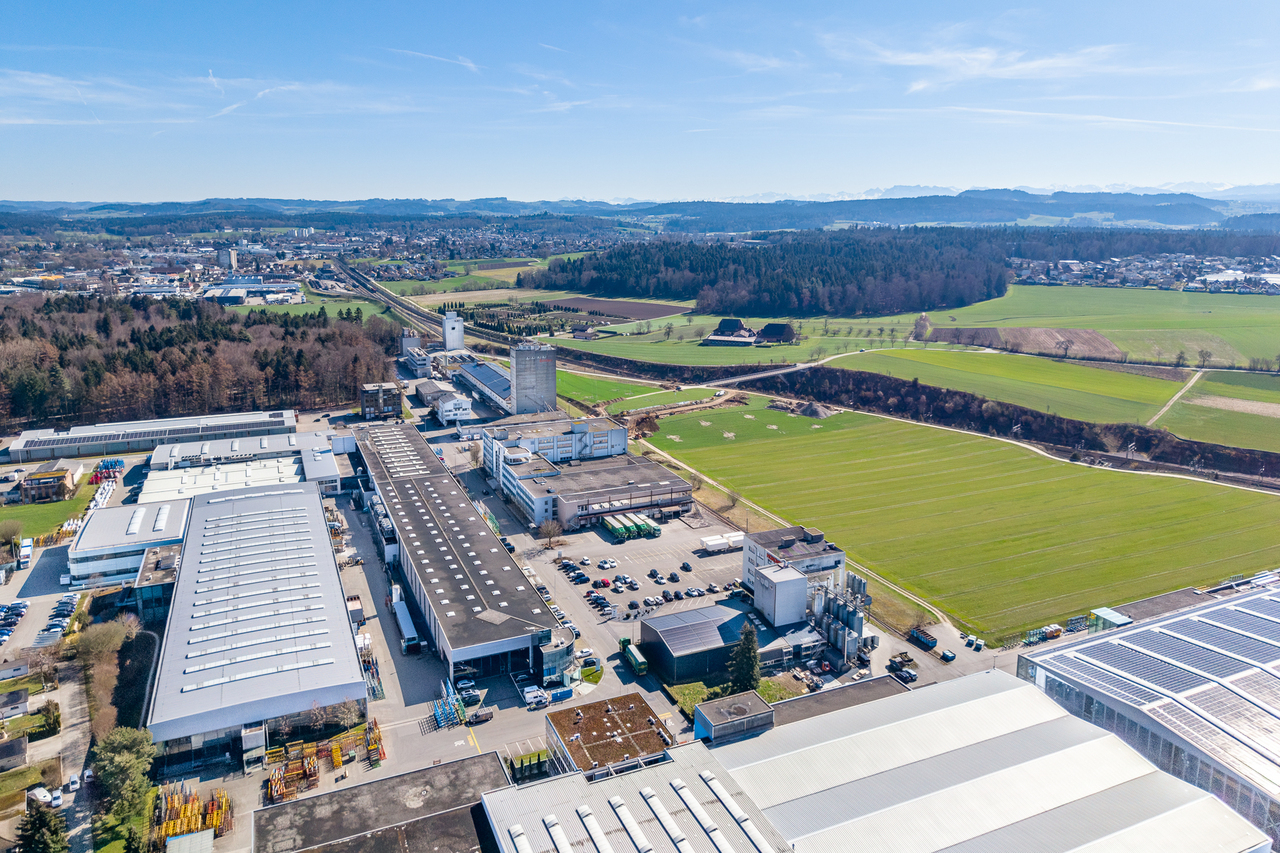 1500m² commercial, photo 2 of 10