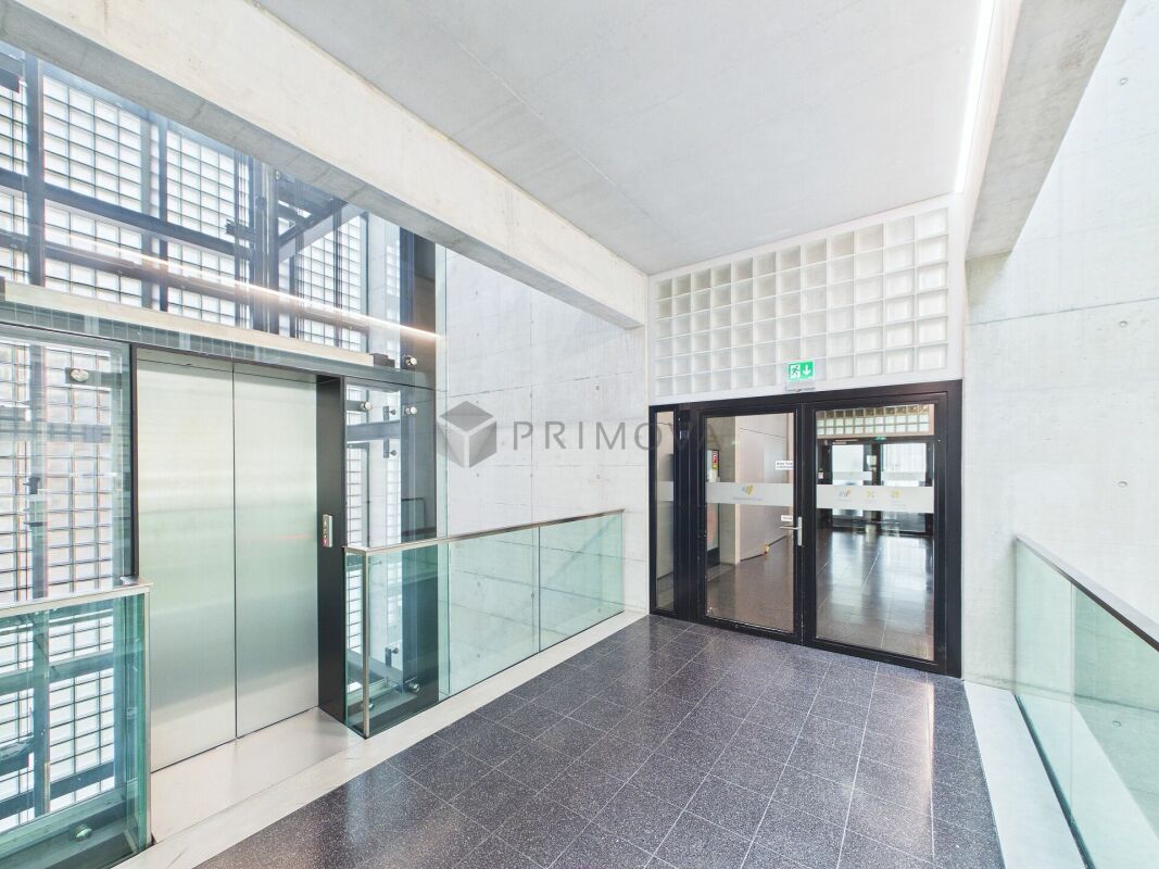 417m² office, photo 4 of 10