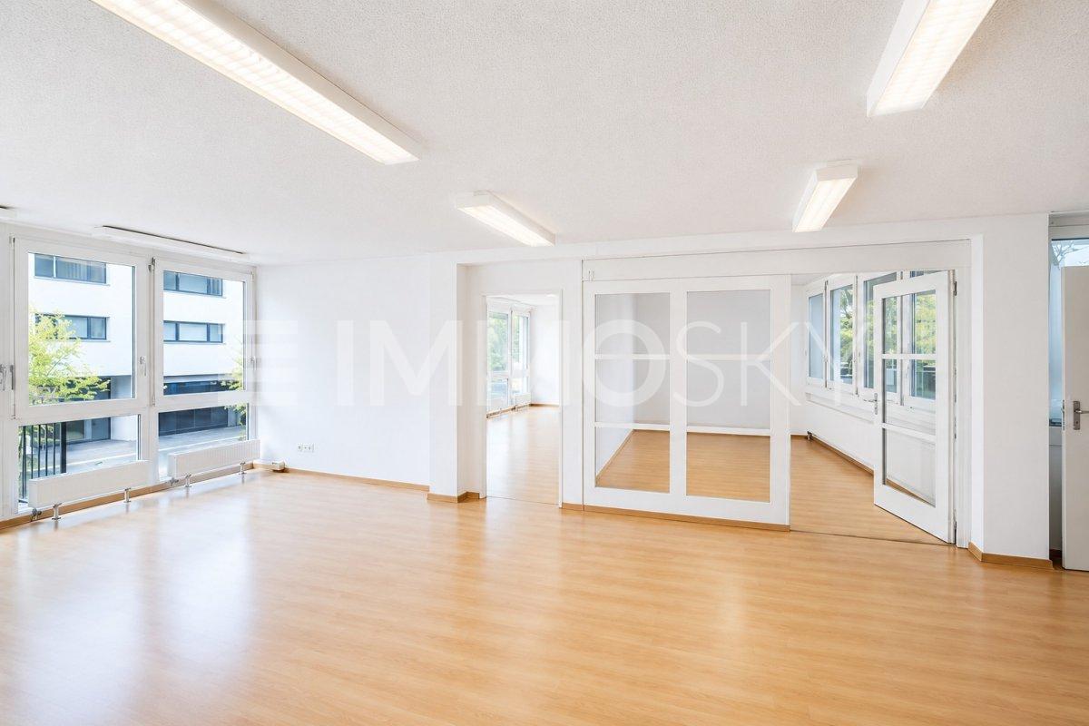 125m² office, photo 1 of 7