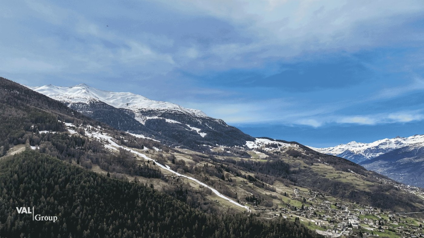 1355m² terrain à bâtir