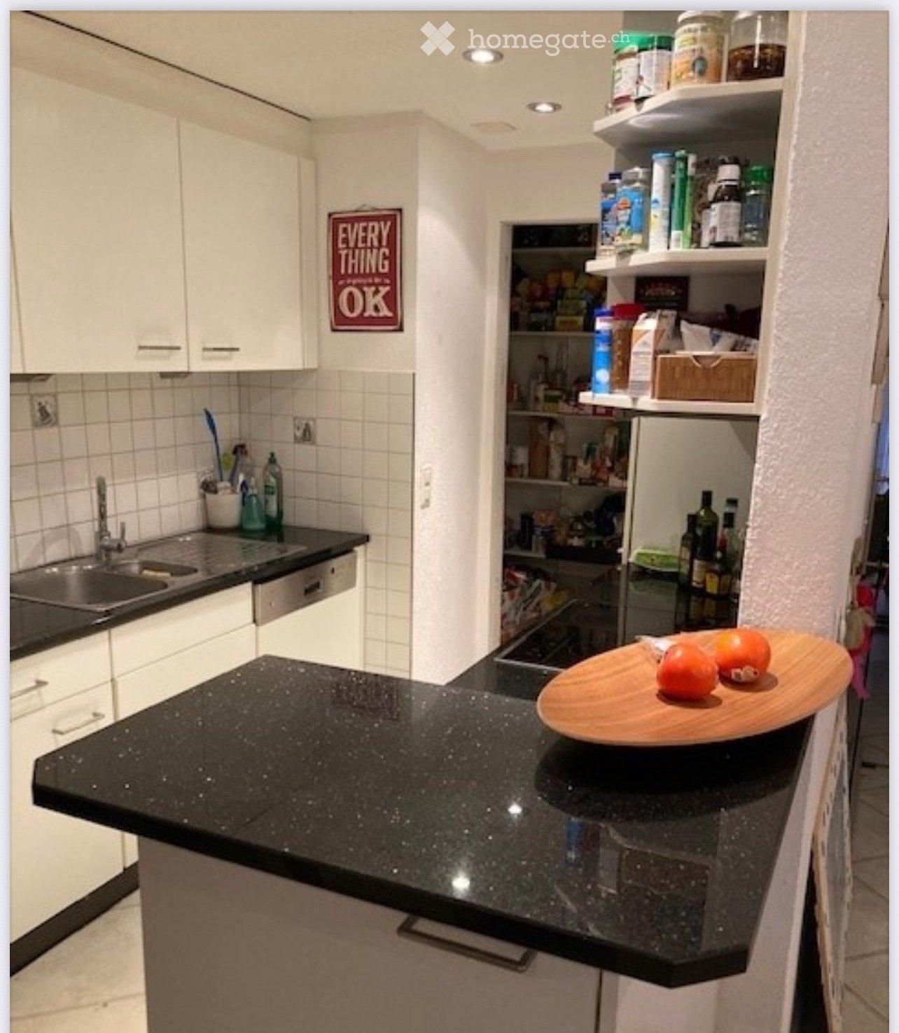 1 room single room, Foto 1 von 5