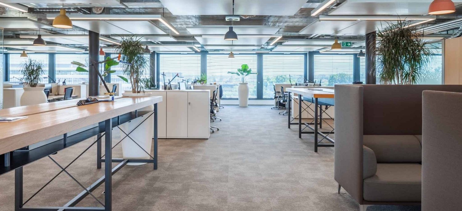 630m² commercial, photo 2 of 7