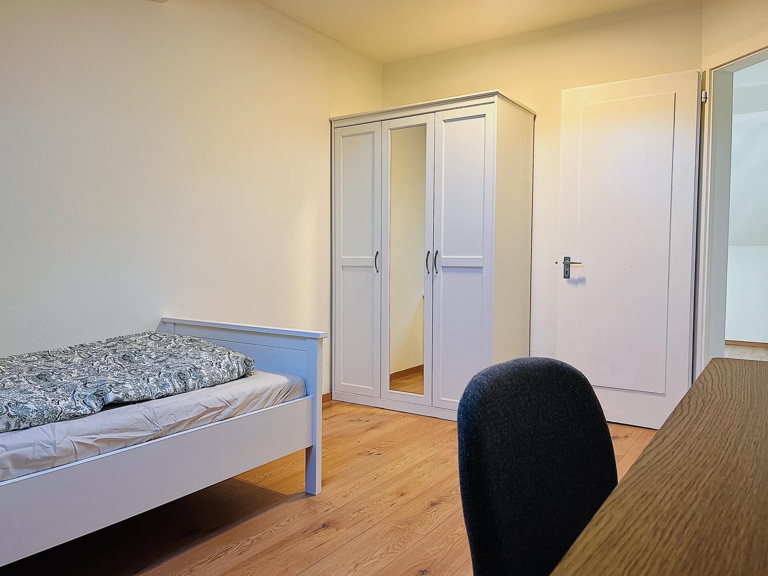 Chambre en colocation, photo 1 sur 7