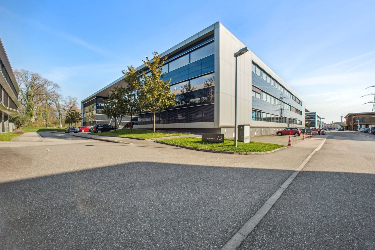 151m² office, photo 1 of 6