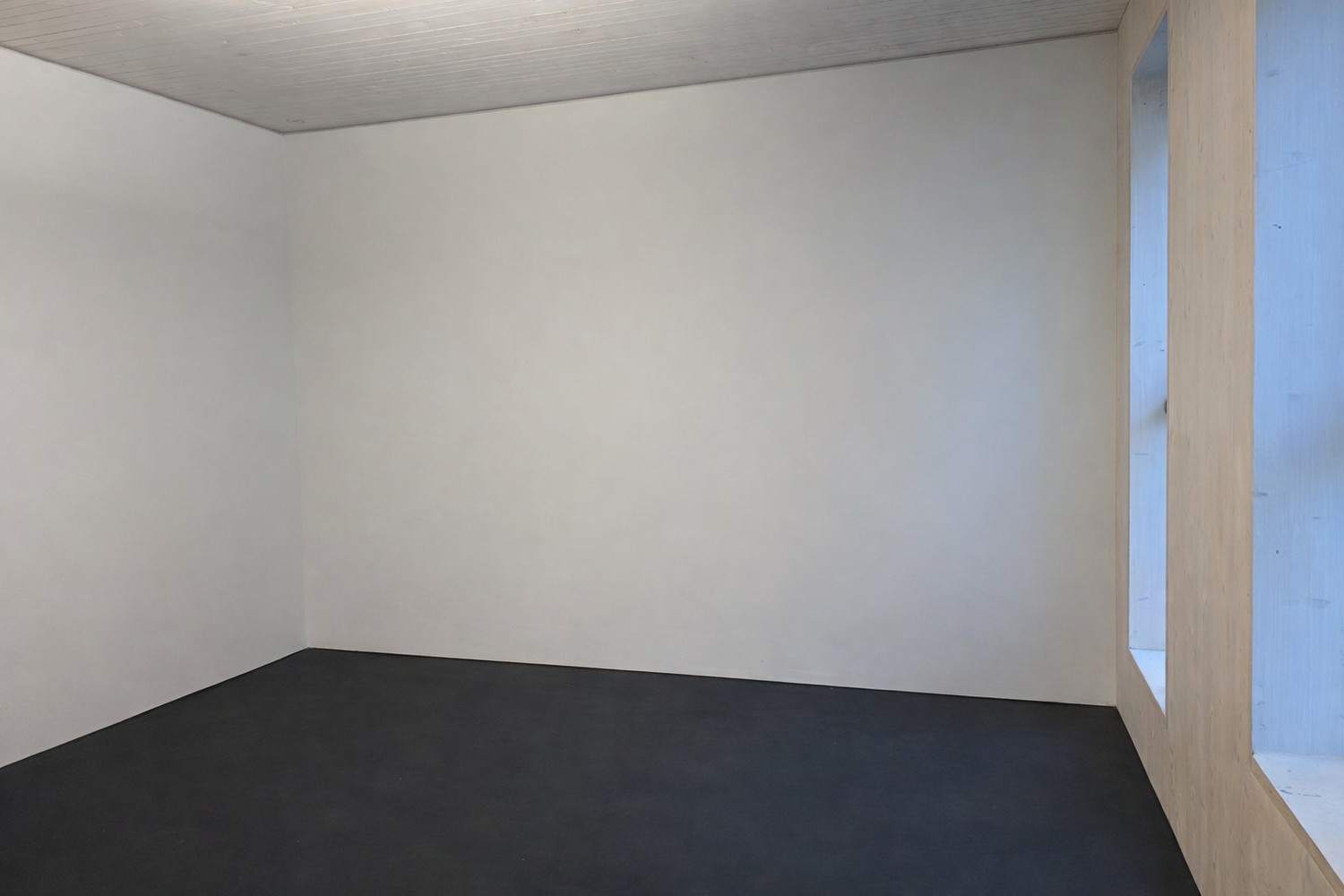 32m² office