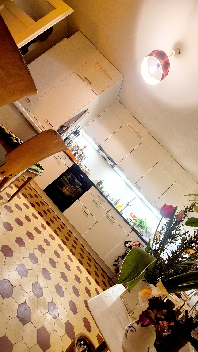 Chambre dans un appartement partagé