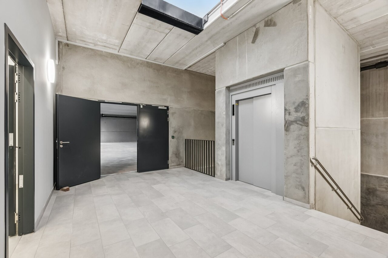 425m² commercial, photo 6 of 10