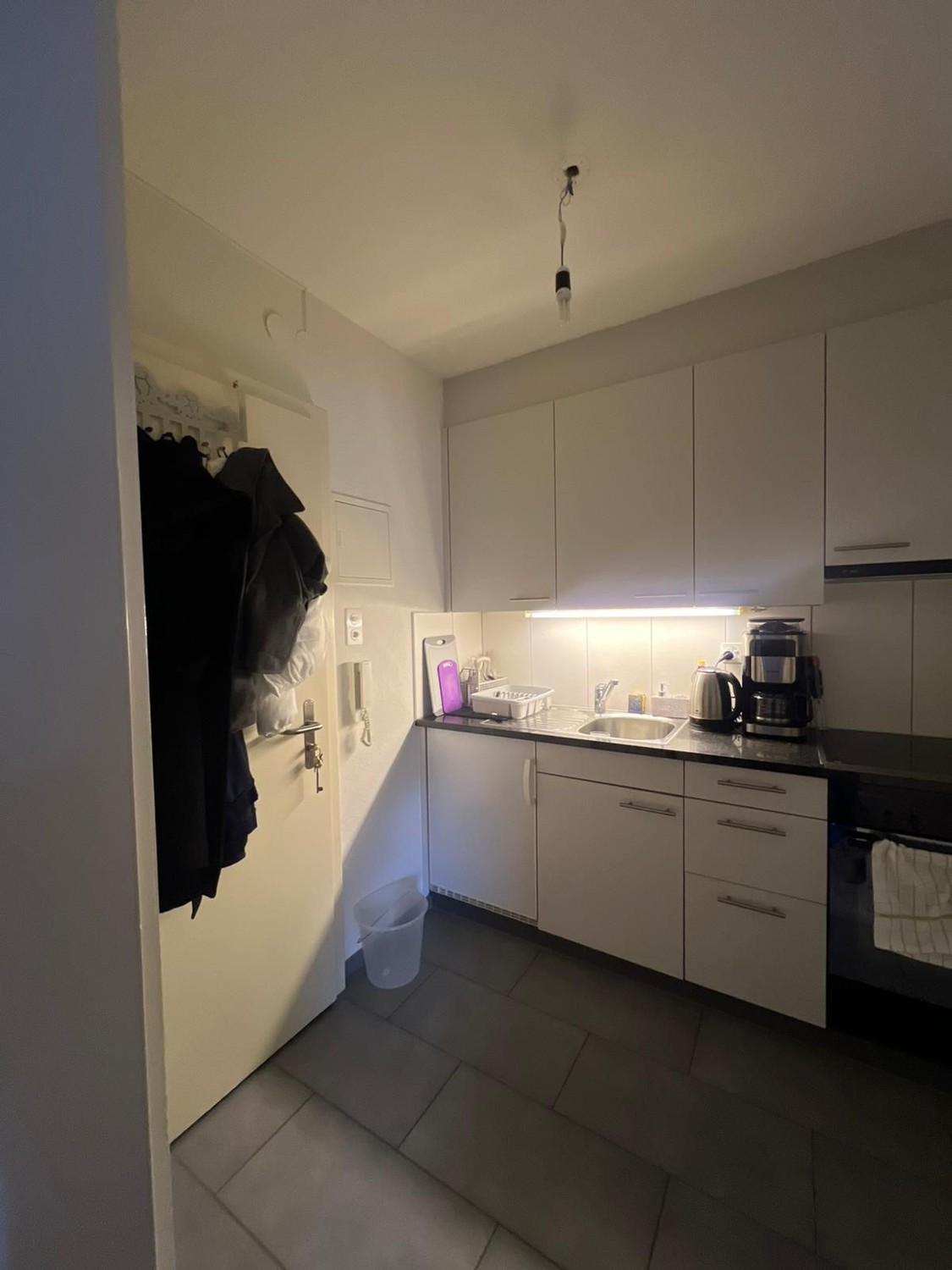 1 room apartment, photo 1 of 7