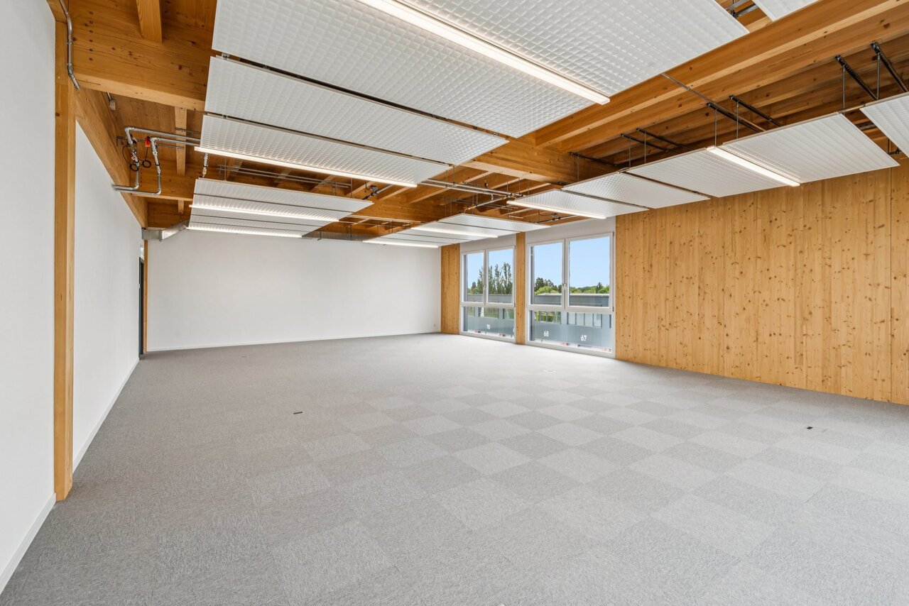101m² office, photo 3 of 10
