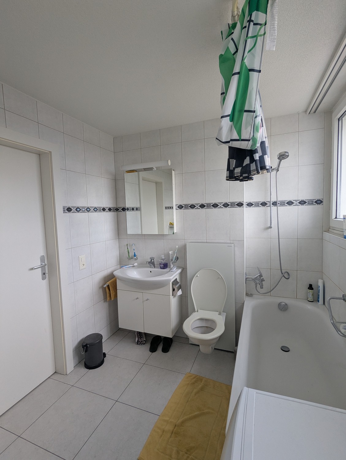 Recherche de repreneur pour un bel appartement de 2 1/2 pièces au dernier étage à partir du 01.01.2027.
