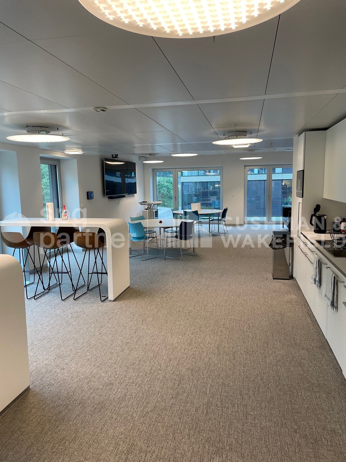 600m² office, photo 6 of 7