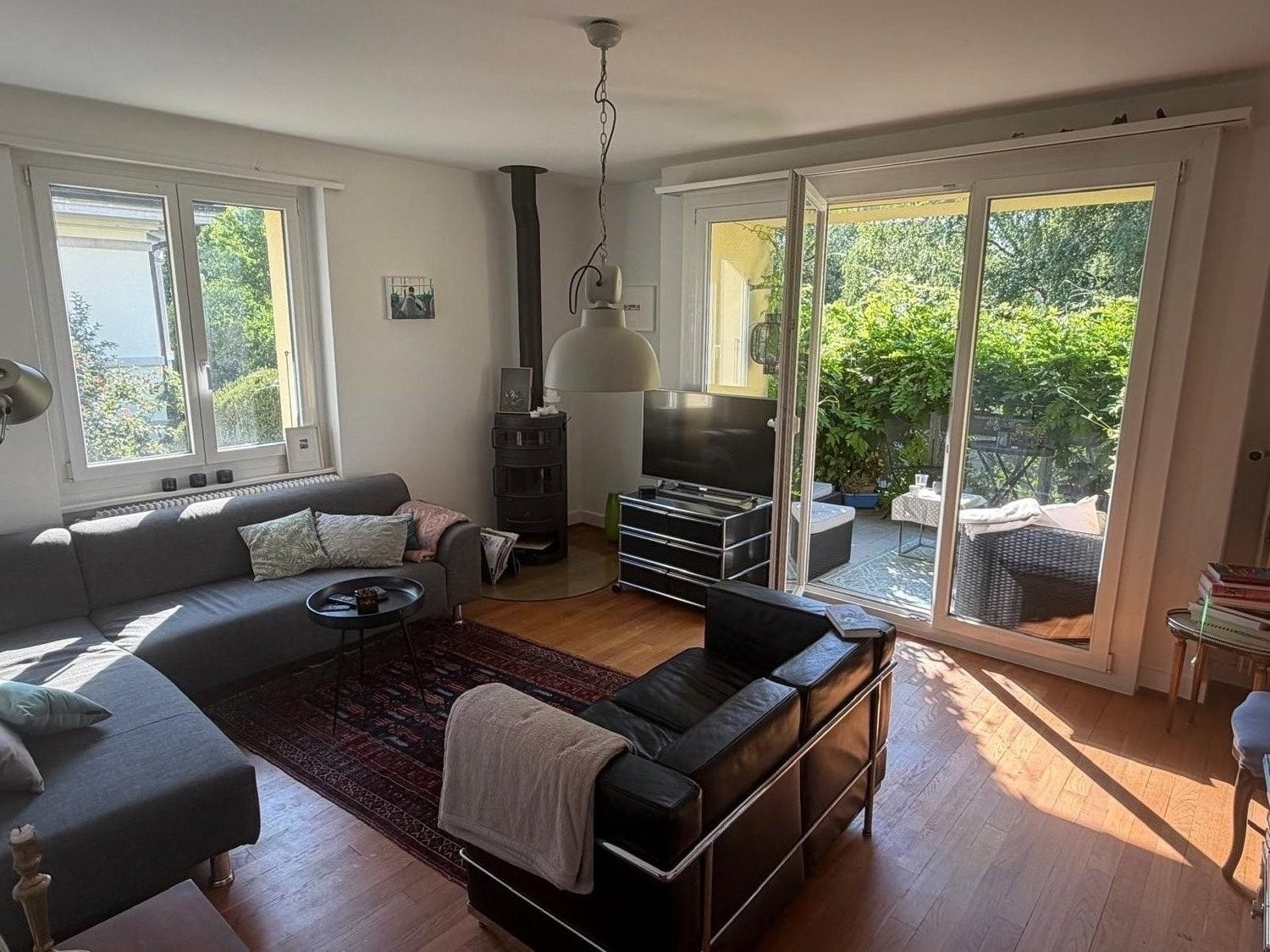 3 rooms apartment, photo 1 of 9