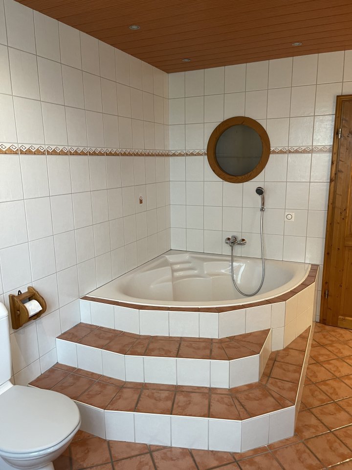 5 rooms apartment, photo 4 of 6