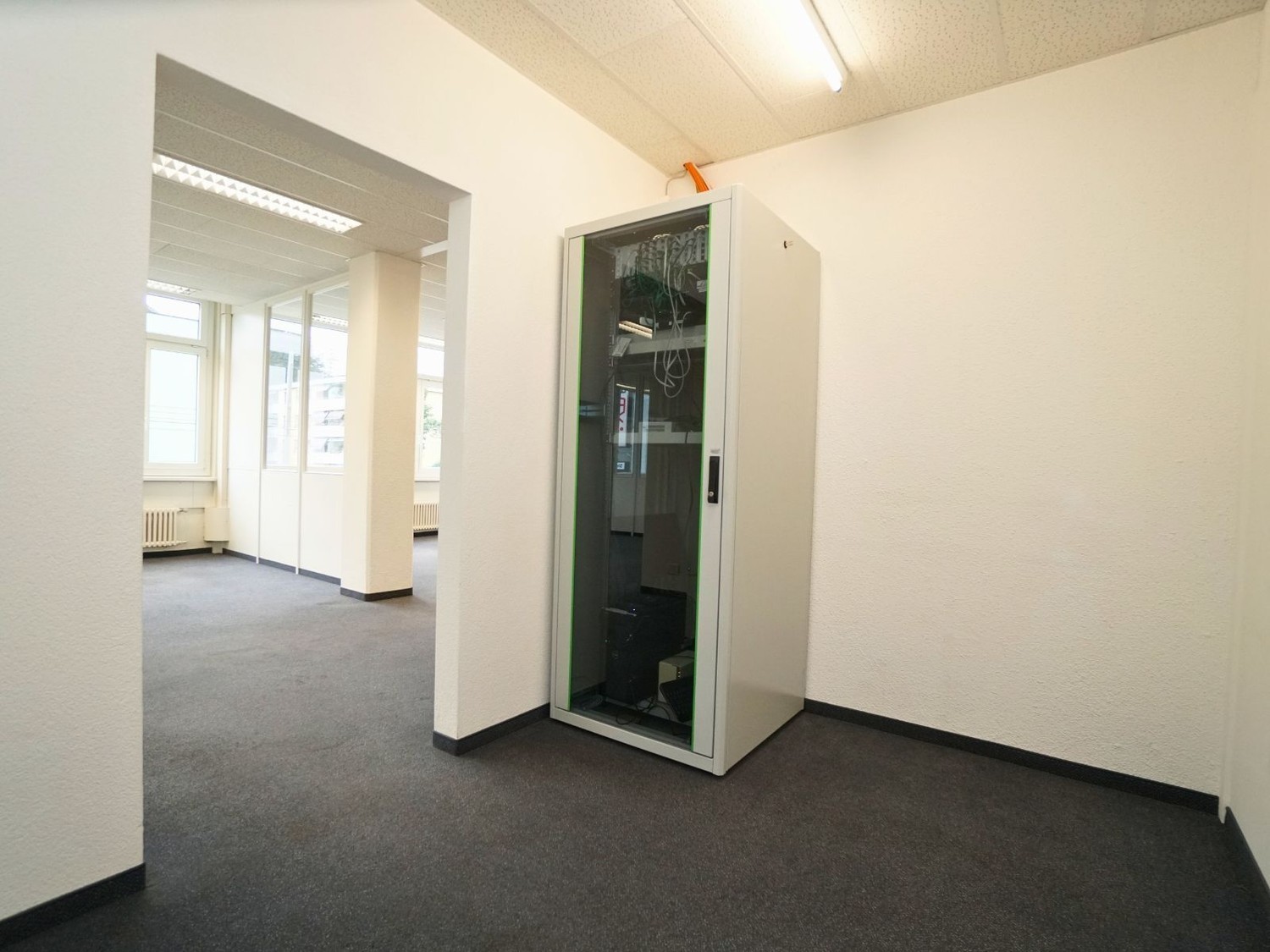 290m² office, photo 9 of 10