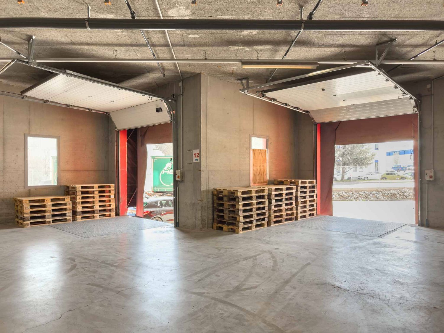 3260m² commercial, photo 8 of 10