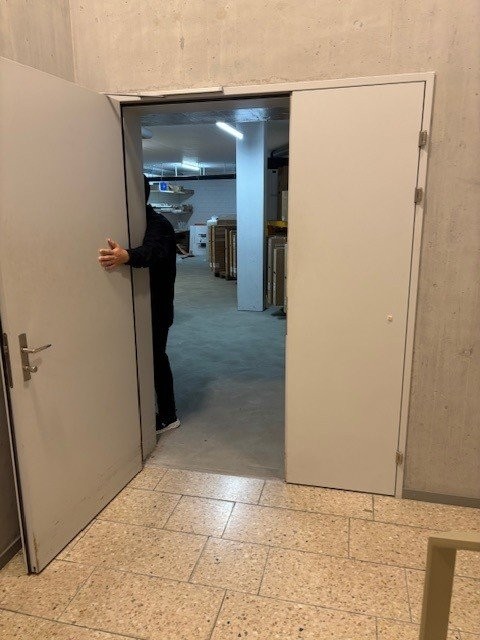 Storage room, photo 1 of 8