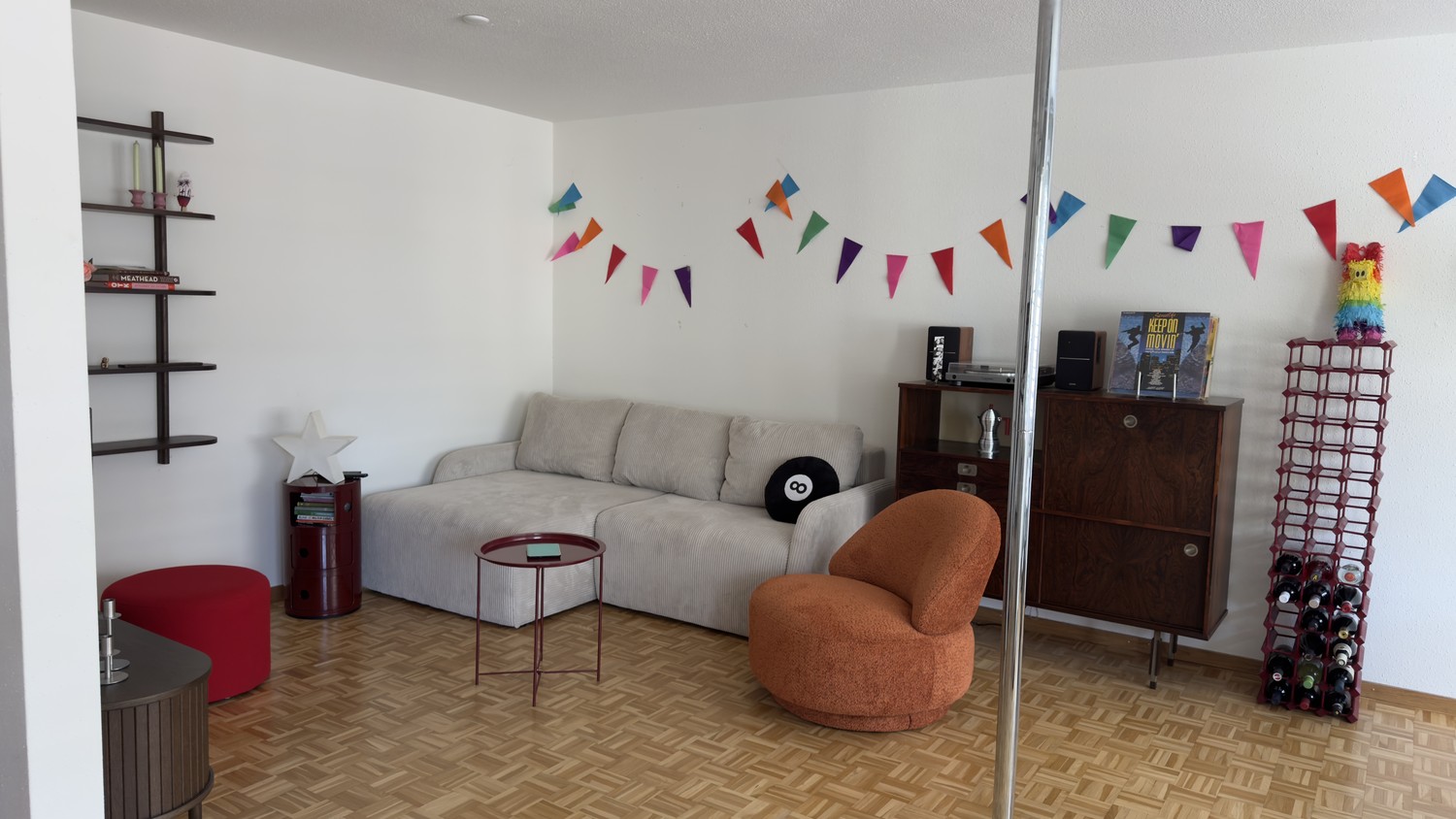 2 rooms apartment, photo 1 of 10