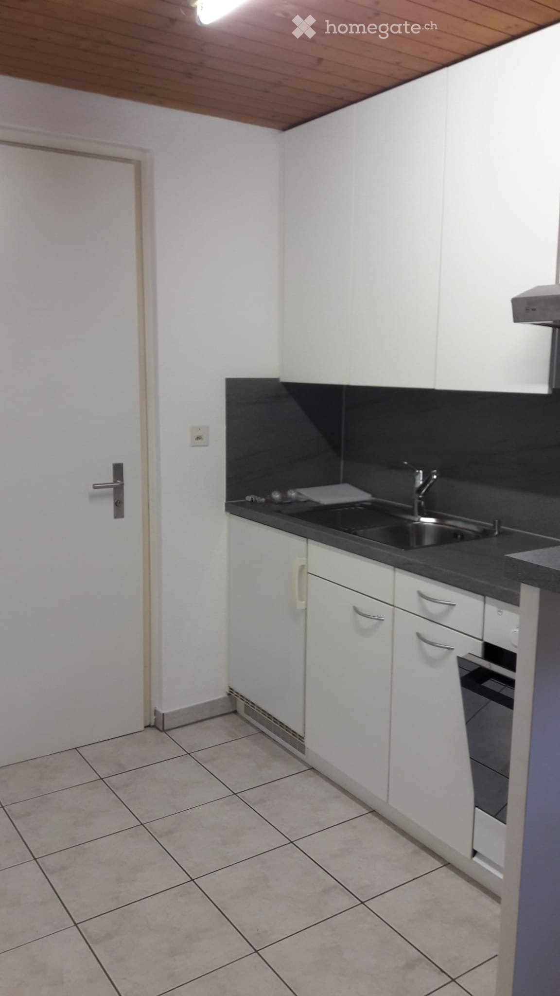 1 room apartment, photo 1 of 5