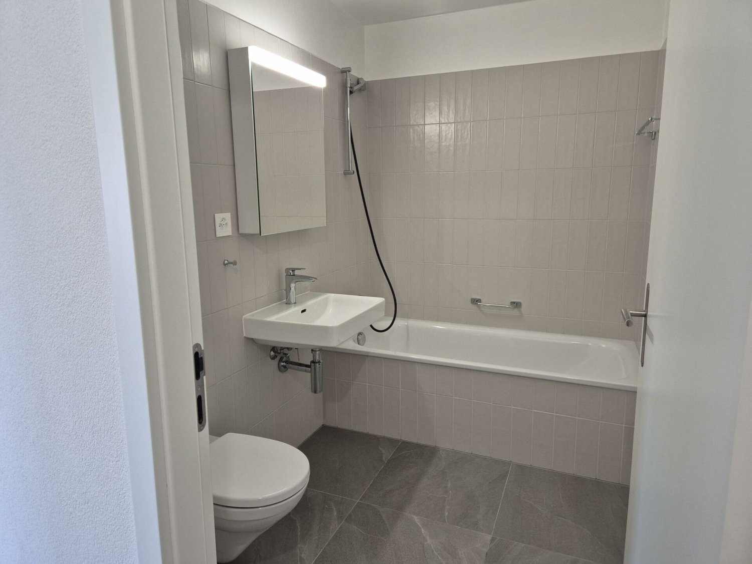 Apartment, photo 7 of 10
