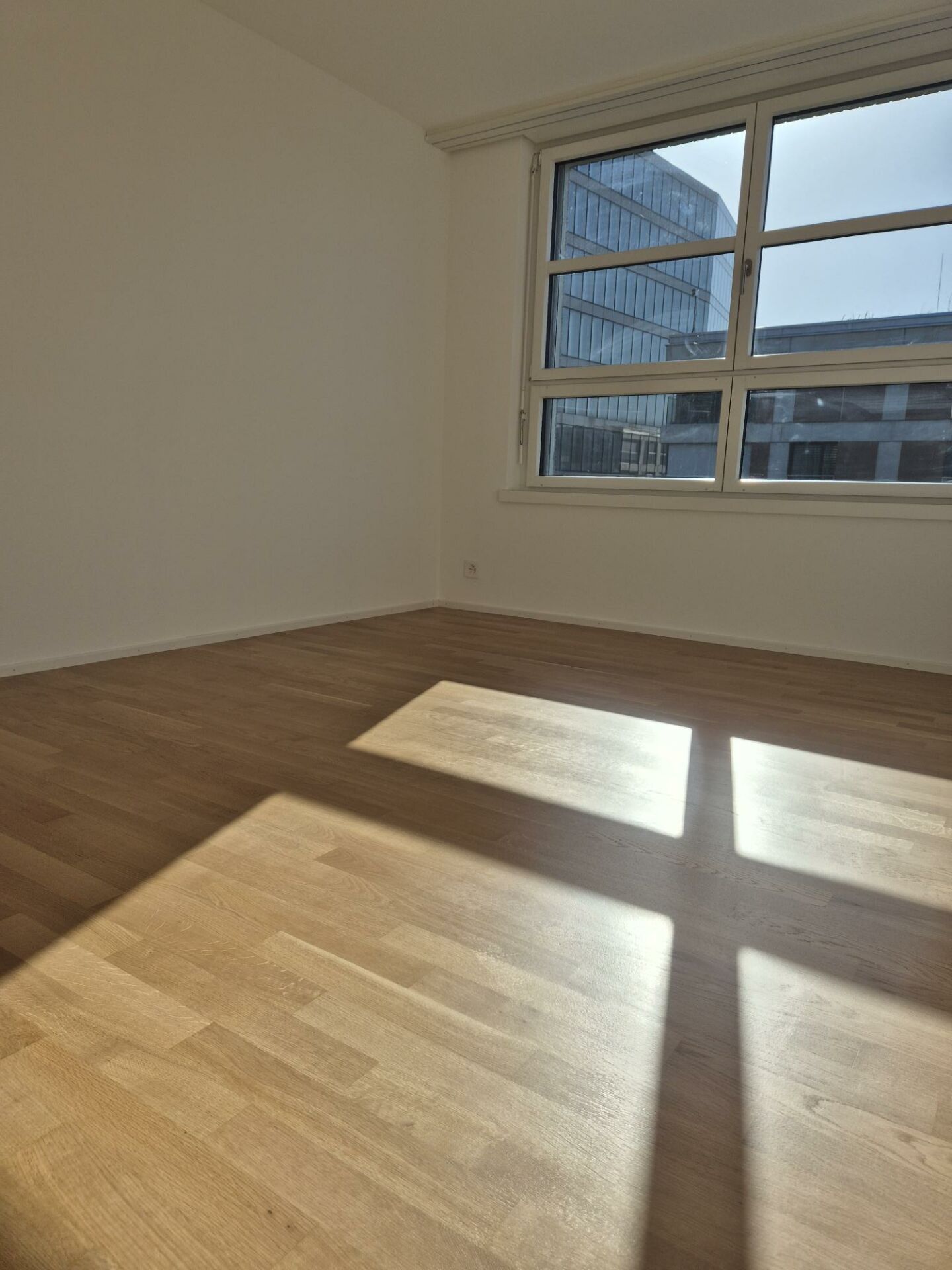 Apartment, photo 1 of 10
