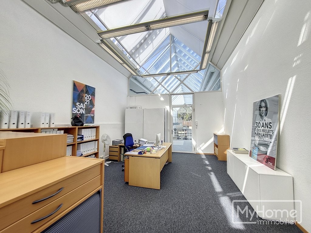 Shop, photo 3 of 6