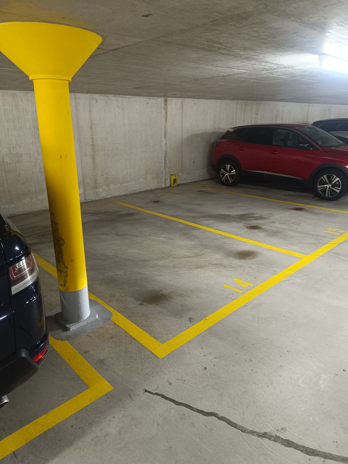 Underground slot, photo 3 of 4