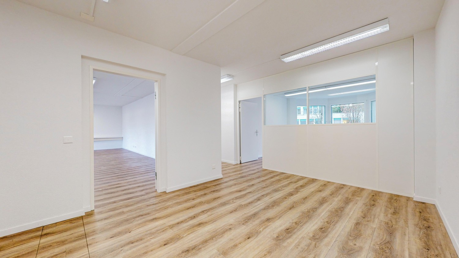 206m² commercial