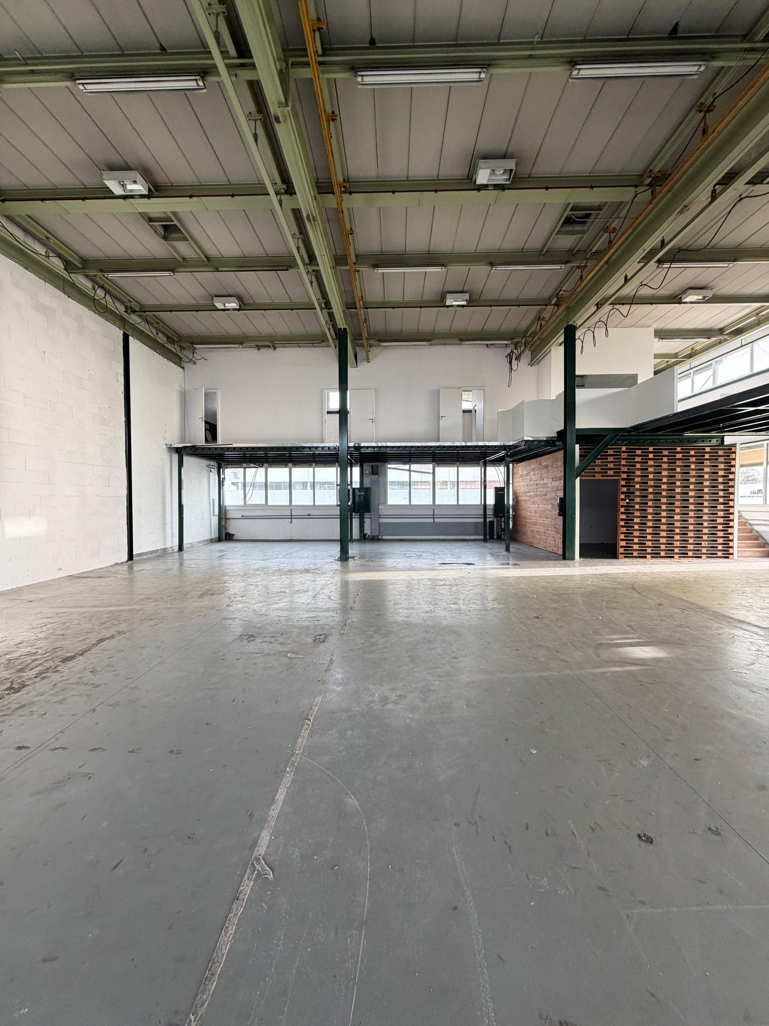 517m² commercial, photo 4 of 8