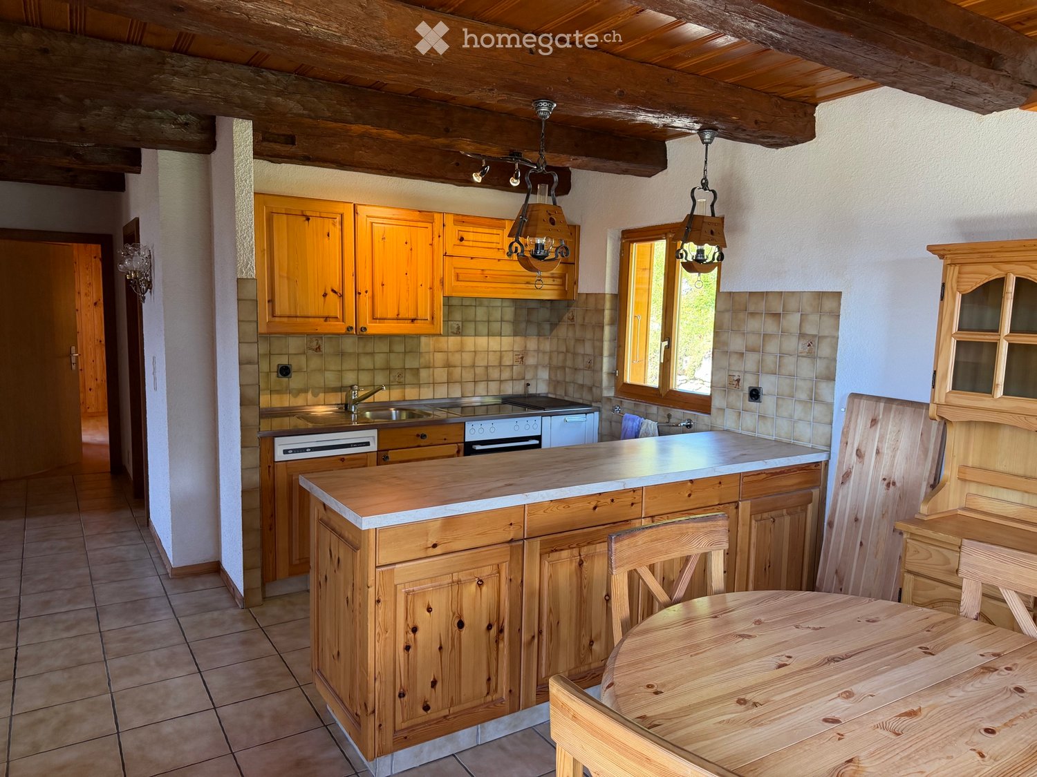 5 rooms single house