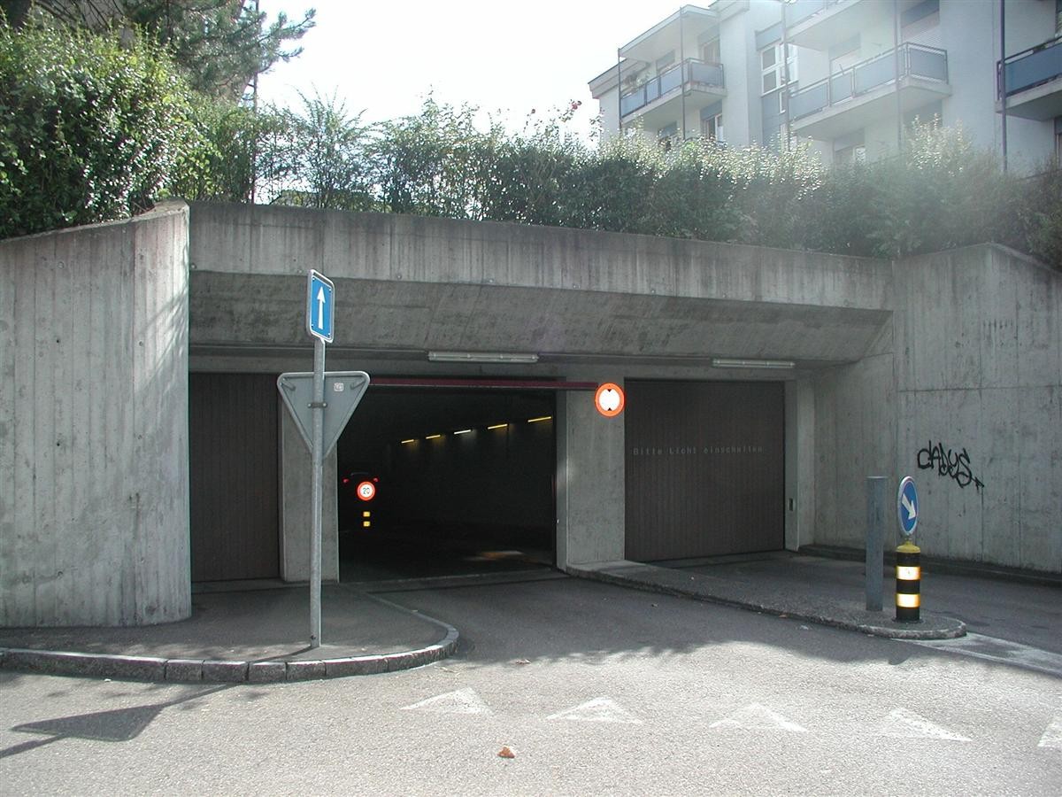 Underground slot, photo 2 of 2