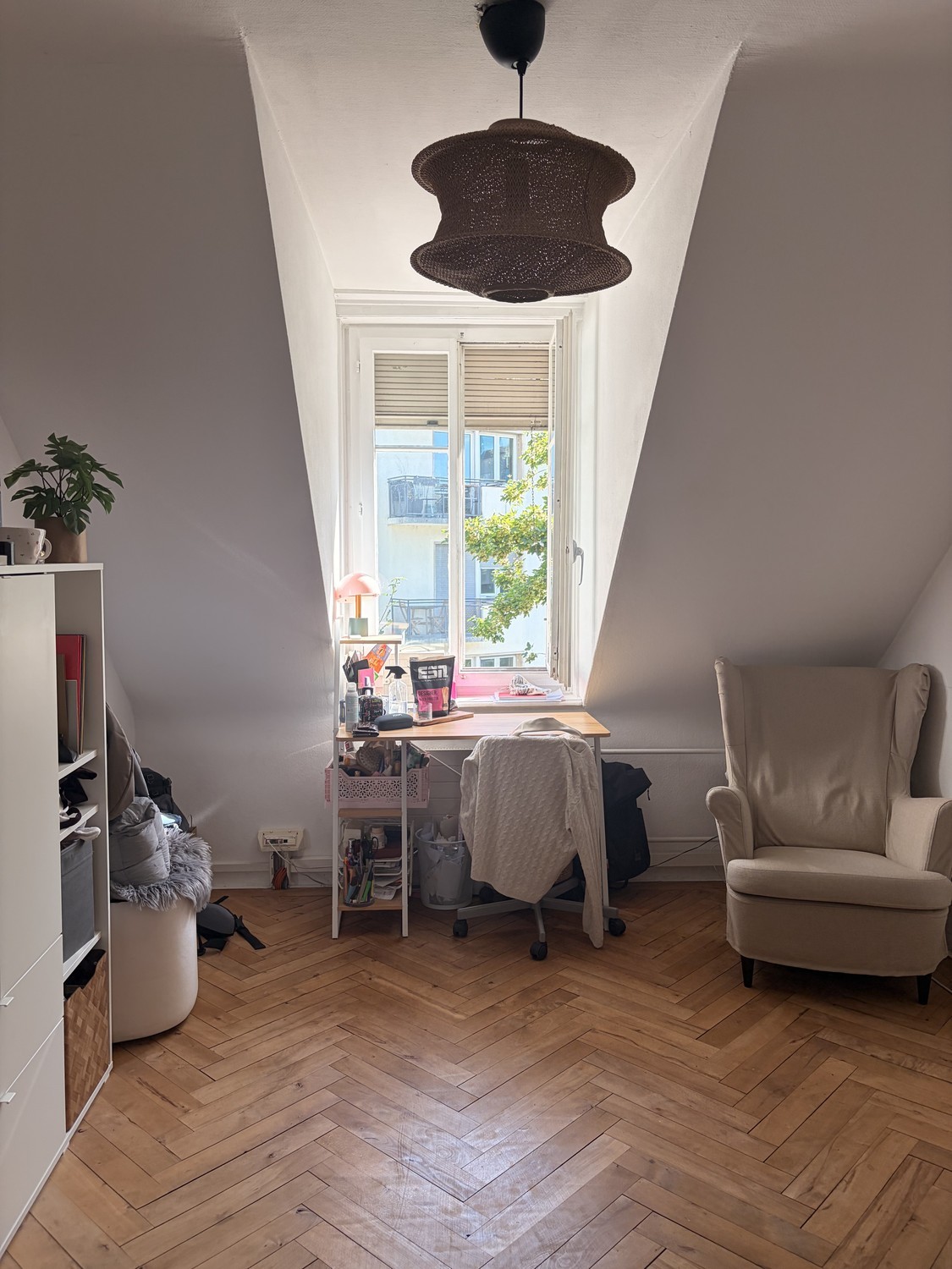Chambre dans un appartement partagé