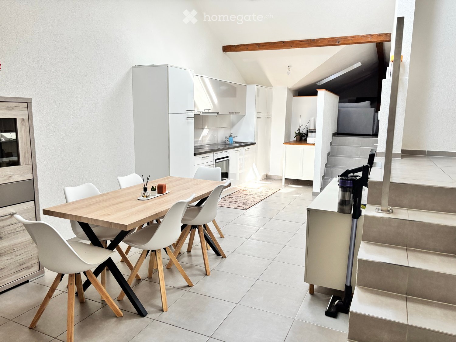 4 rooms apartment, photo 1 of 5