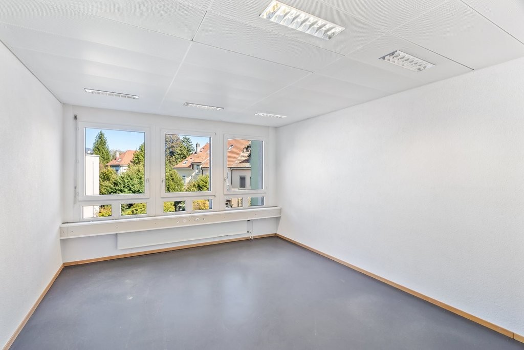93m² office, photo 1 of 7