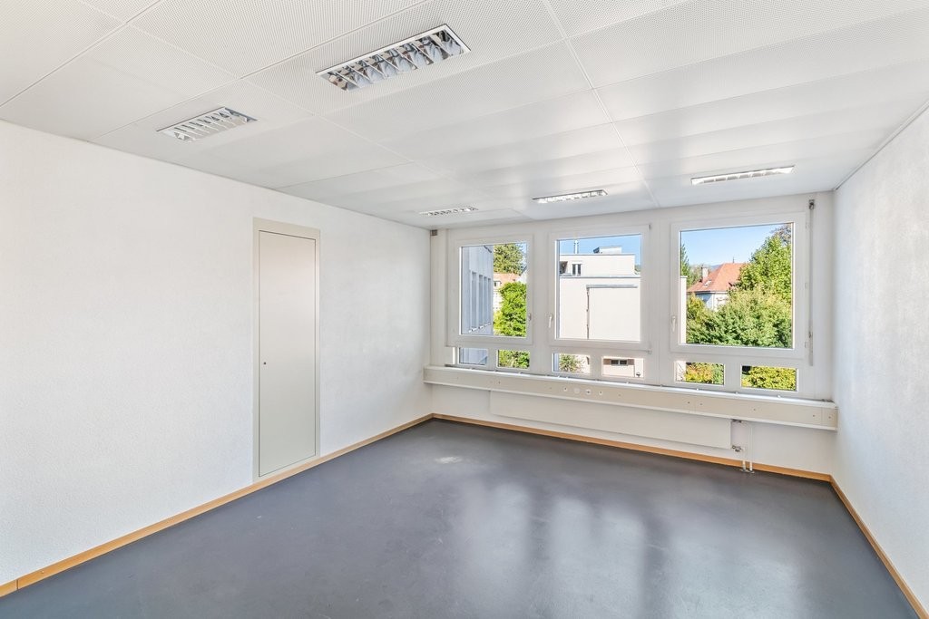 93m² office, photo 4 of 7
