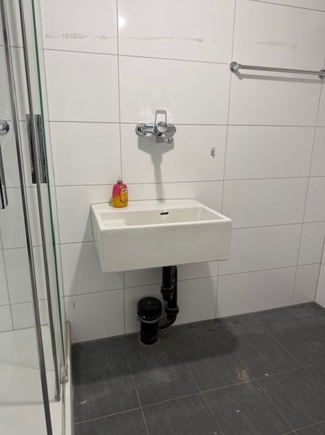 87m² commercial, photo 7 sur 8