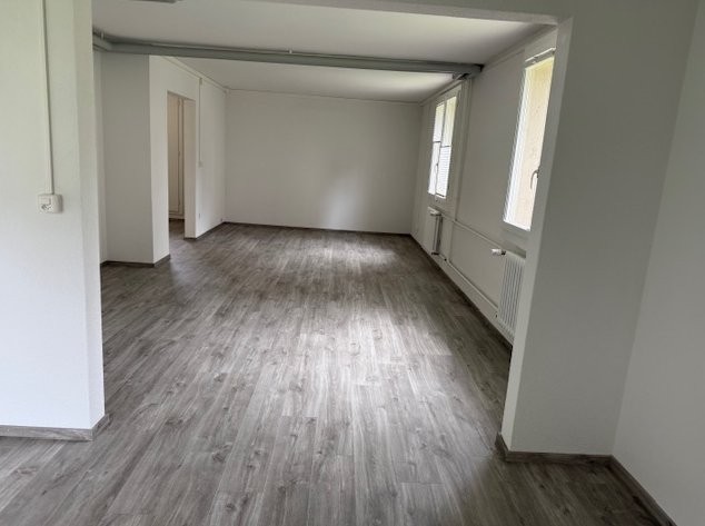 87m² commercial, photo 1 sur 8