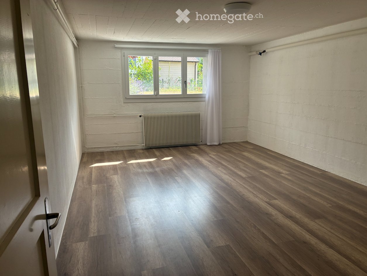 1 room apartment, photo 1 of 2