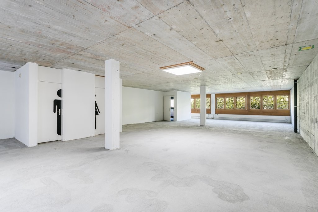 Office, photo 2 of 10