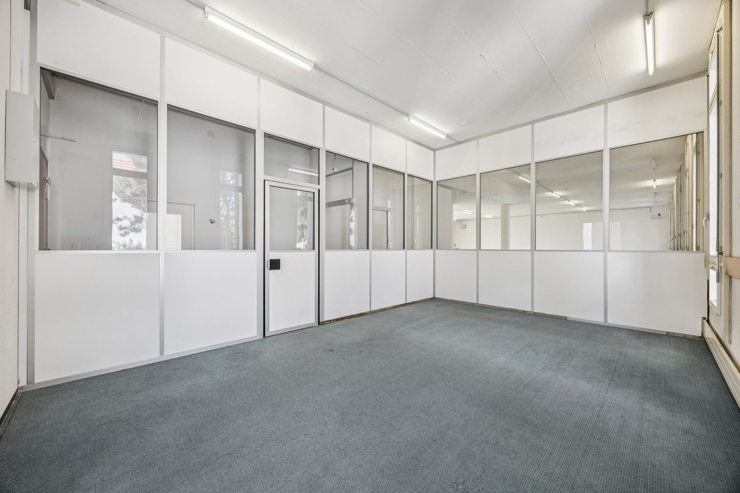 332m² office, photo 6 of 10