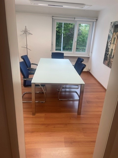 Office, photo 2 of 2
