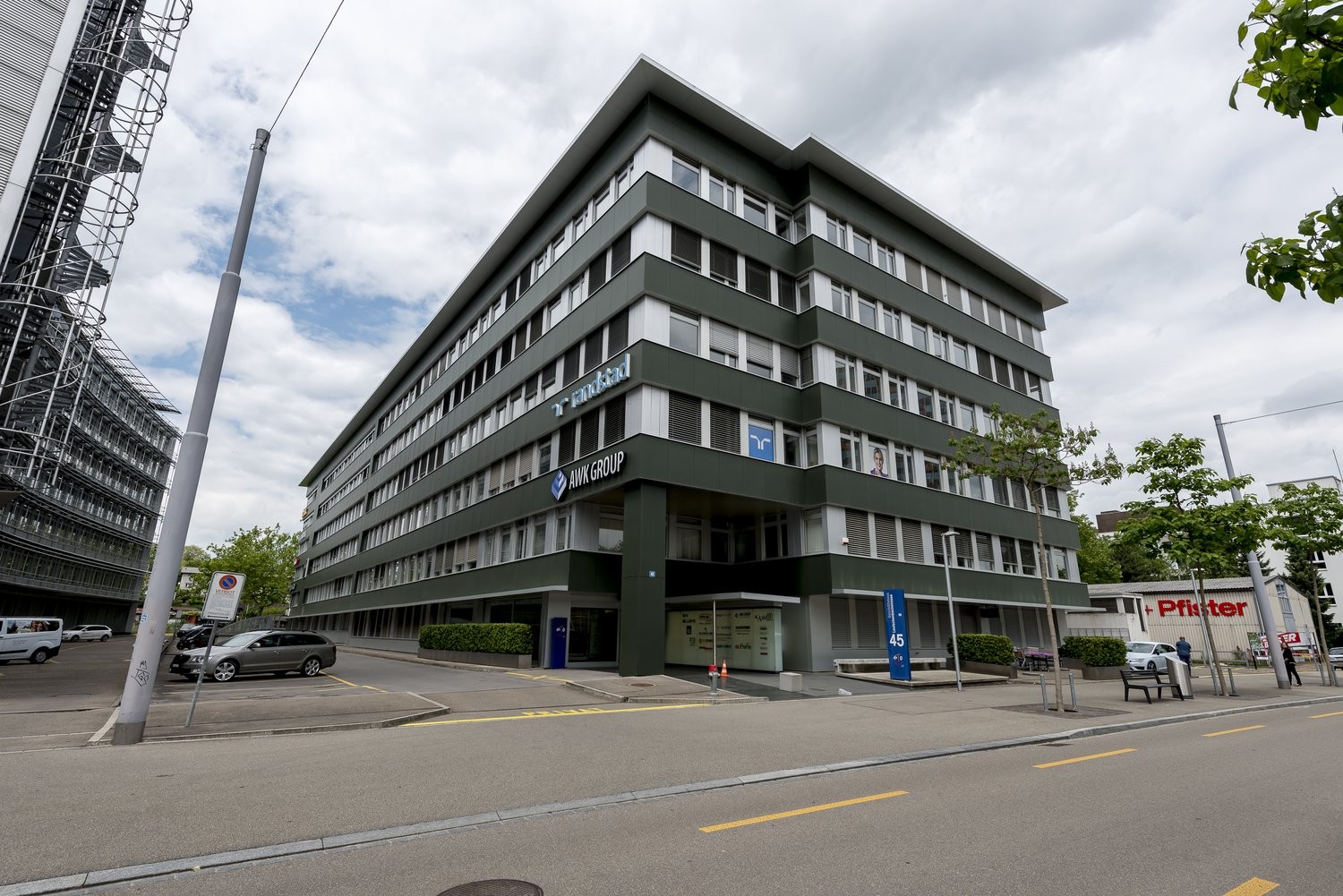 61m² commercial, photo 1 of 6