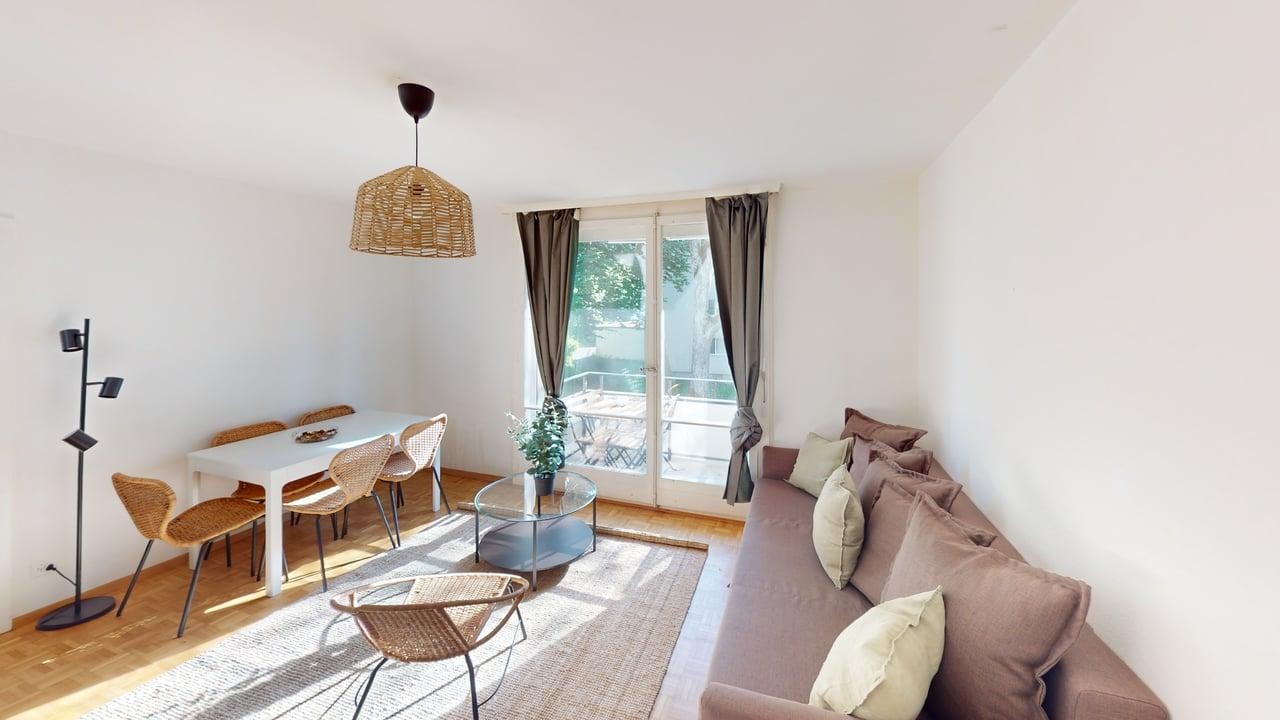 4 rooms apartment, photo 1 of 8