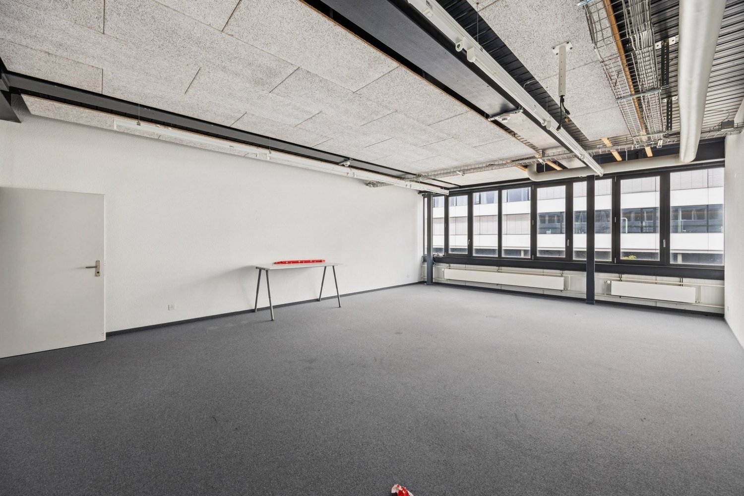 410m² commercial