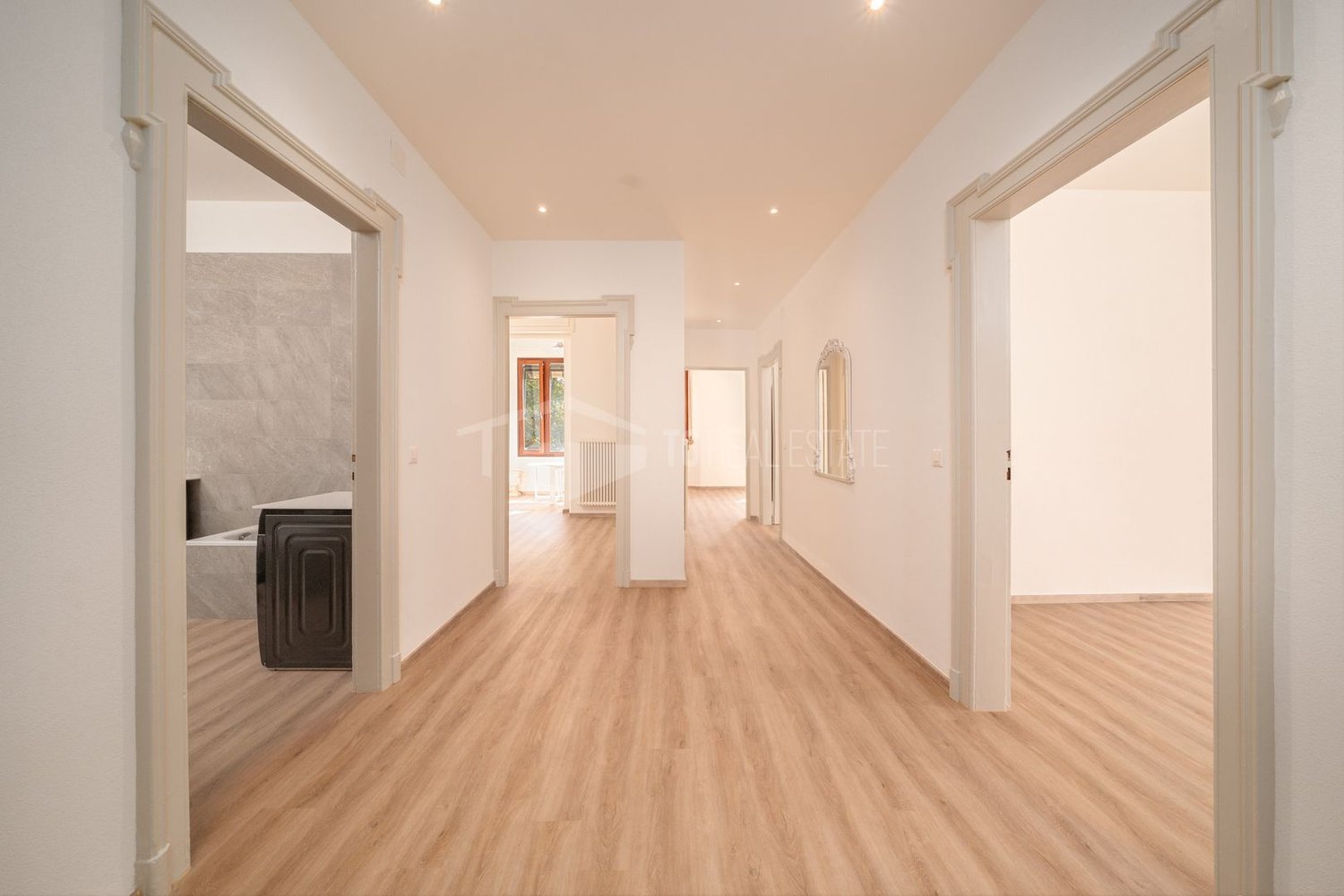 2 rooms apartment