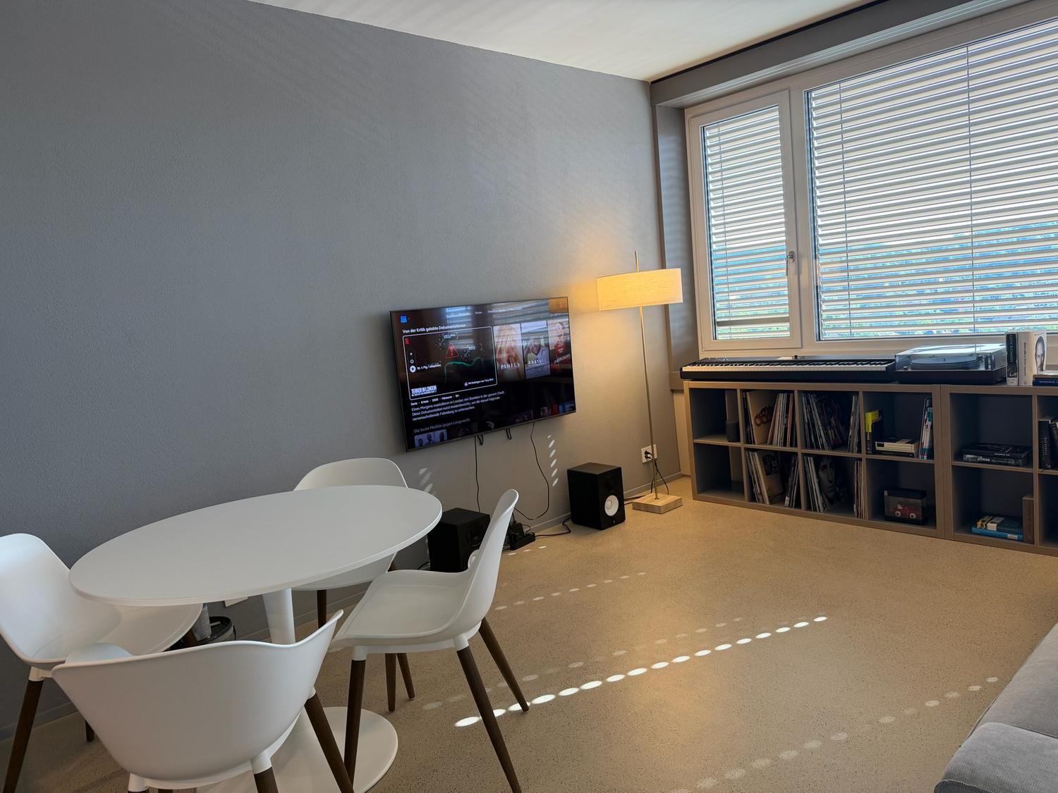 2 rooms apartment, photo 2 of 10