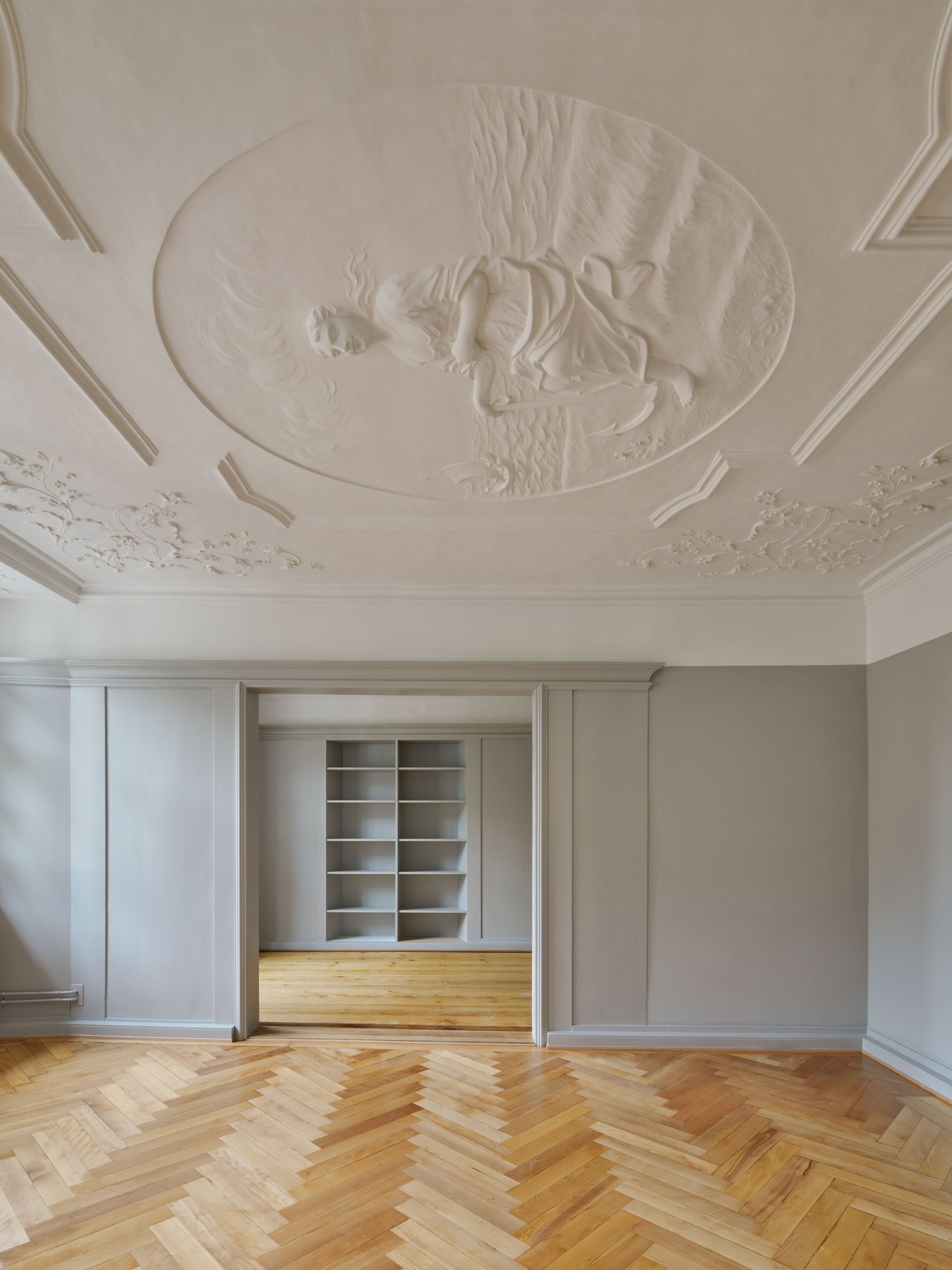177m² office